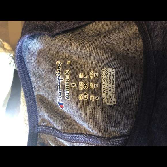 LIKE NEW Champion activewear tee - Picture 3 of 3